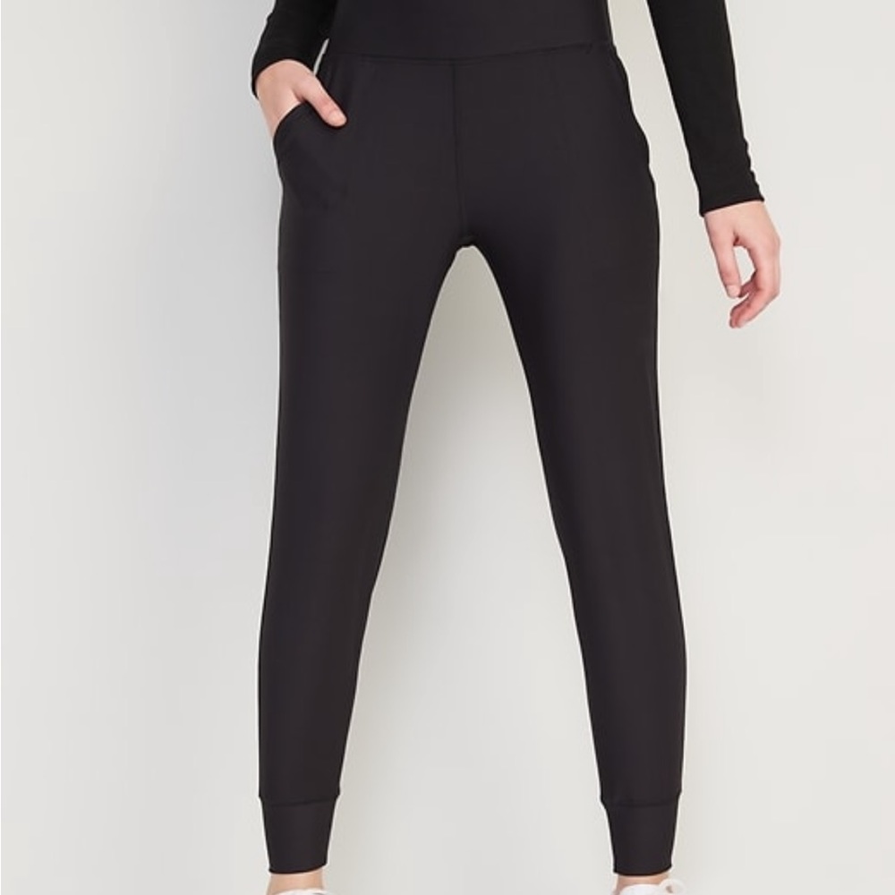 Old Navy black joggers size small